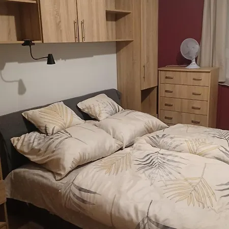 Appartement Kaszi *